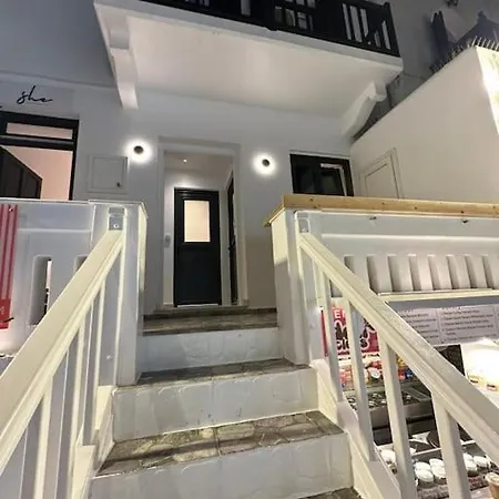 Bonita Luxury With Window Apartment